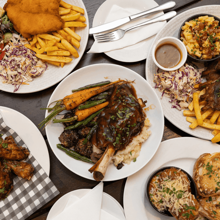 Mount Kembla Village Hotel Diner Preview