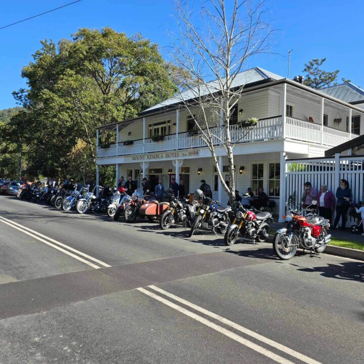 Mount Kembla Village Hotel - About Us 12