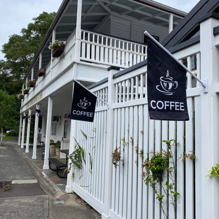 Mount Kembla Village Hotel - About Us 13